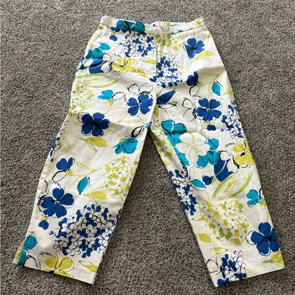 Floral Print Cropped Pants
